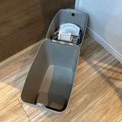 Aprica アップリカ　ニオイポイ　紙おむつ処理ポットの画像