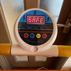 家庭用電動ウォーカー、室内歩行マシンの画像