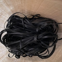 黒い紐　ヒモ　　の画像