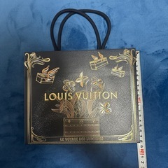 ルイヴィトン　LOUISVUITTON クリスマス　ホリデー　ショッパー の画像