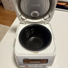 3合炊き炊飯器の画像