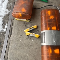 動作未確認 ジャンク 黄色回転灯 2種類の画像