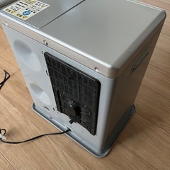 灯油ファンヒーターの画像