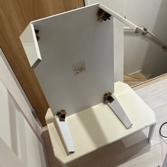 折りたたみテーブル　　　の画像