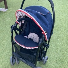 コンビ　メチャカル　ハンディ　エッグショック　
ベビーカーの画像