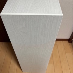 ホワイト木目調　3段カラーボックスの画像