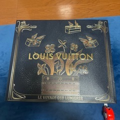 ルイヴィトン　LOUISVUITTON クリスマス　ホリデー　ショッパーの画像