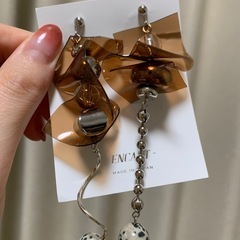 【not対面】ENCANT アシンメトリーイヤリングの画像