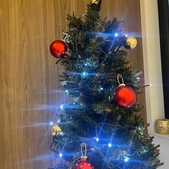 【オーナメント付き】スリムなクリスマスツリー180cmの画像