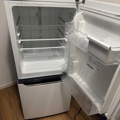 【受付終了】冷蔵庫　Hisense 130Lの画像
