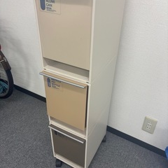 3段ゴミ箱の画像