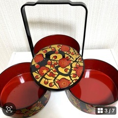 丸形3段重箱 持ち手付き　昭和レトロ　アンティーク　ヴィンテージ
の画像