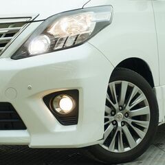 この内装、個人的に好きです。トヨタ アルファード 　２４０Ｓ　タイプ　ゴールドの画像