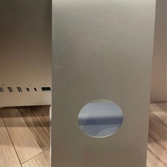 Apple iMac 21.5 i3 /8GB/1TB SSD の画像