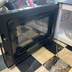 【リサイクルサービス八光】 2017年製　アイリスオーヤマ 電子レンジ 黒700W強力あたため！ MBL-17T6-B【60Hz西日本専用】の画像