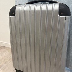 スーツケース　キャリーケース
の画像