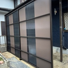 カーポート、デッキ、フェンスの画像