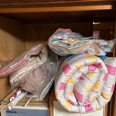 古バスタオル・古フェイスタオル・布団・毛布などの画像