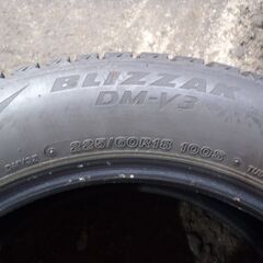 225/60R18 ﾌﾞﾘｼﾞｽﾄﾝ DM-V3 4本の画像