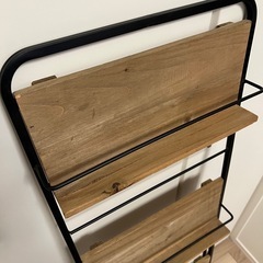 ブックスタンド　本棚　ディスプレイスタンドの画像