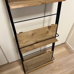 ブックスタンド　本棚　ディスプレイスタンドの画像