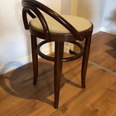 小型丸椅子　【お渡し期間限定　2026/1/7～1/20まで】の画像