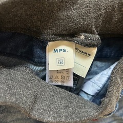 キッズパンツ　140cmの画像