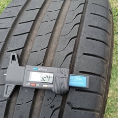 タイヤ　2本セットの画像