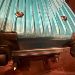 中古スーツケース（機内持込可）の画像