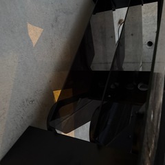 早期取引の方優先黒ガラスのテレビ台の画像