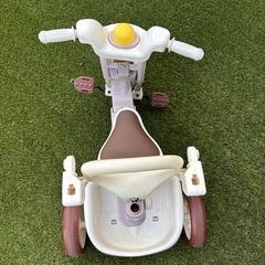 iimo折りたたんみ三輪車　定価20000円ほどの画像