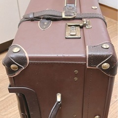 【1輪車輪割れ有】キャリーケースの画像