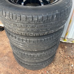 プリウス純正ホイールの画像