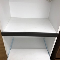 【ドリーム川西店御来店限定】☆ジモティー見たよ♪割引☆  2枚食器棚  クリーニング済み 【2125560000043534】の画像