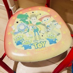 トイストーリーの子供椅子の画像