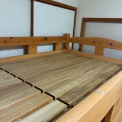 2段ベッドの画像