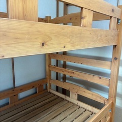 2段ベッドの画像