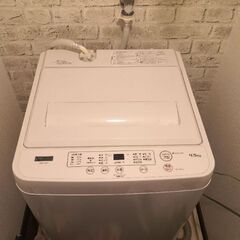 冷蔵庫、オーブンレンジ、洗濯機、炊飯器、コンロの画像