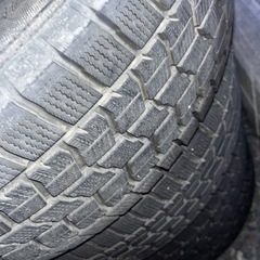 ※バリ山　　225/60R17 アルミ付きスタッドレスの画像