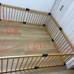 木製ベビーサークルの画像