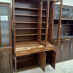 リユースのサカイ栃木店★ジモティ割あり★  食器棚 ブラウン W112×D46.5×H200 クリーニング済み TC12165の画像