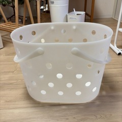 洗濯物カゴ
の画像
