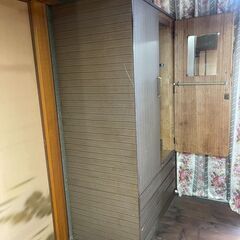 (無料）衣装ダンス　取りに来れる方！の画像