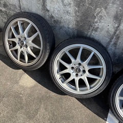 ダンロップタイヤ　シュナイダーホイール　17インチの画像