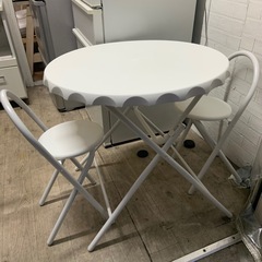 ダイニングテーブルチェア3点セット　折りたたみ式の画像