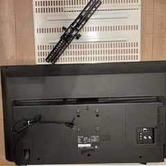美品　2024年製　AQUOS42型+テレビ壁掛け金具のセットの画像