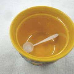 台湾 鹿港窯 調味料入れ 胡椒・爪楊枝入れ 2個セット 龍柄 イエロー 札幌 西岡店の画像