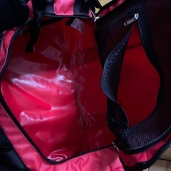 ノースフェイス ボトルバックの画像