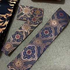 着物　裁縫　半幅　　桜模様　鶴　正月　金の画像