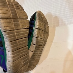 ナイキ　NIKE 男の子　シューズ　ダイナモ　20の画像